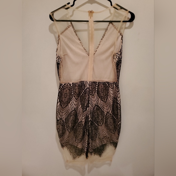 Women's Black Lace Mini Dress - Picture 3 of 3